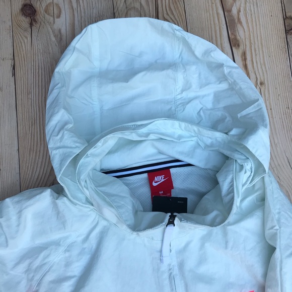 Nike Sportswear Anorak Big Swoosh Hooded Jacket - Picture 8 of 15